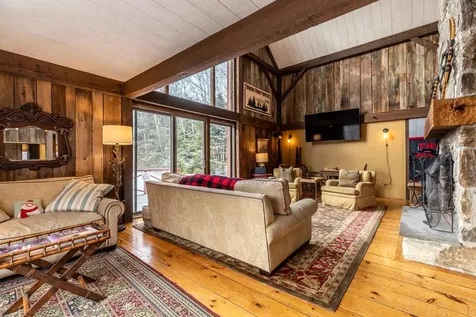 121 High Meadow Road Winhall VT 05340-9999