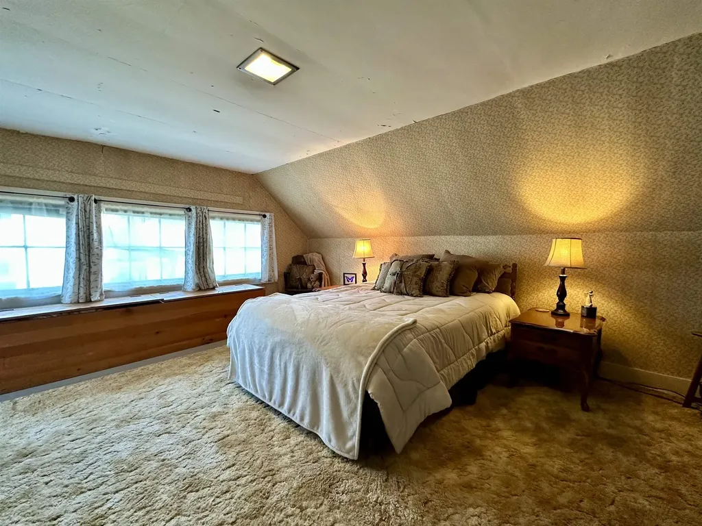 62 Hull Avenue Wallingford VT 05773
