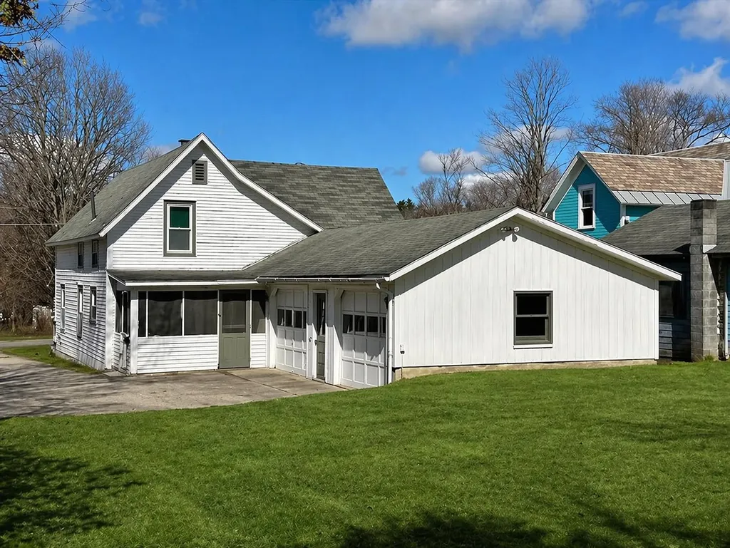 62 Hull Avenue Wallingford VT 05773