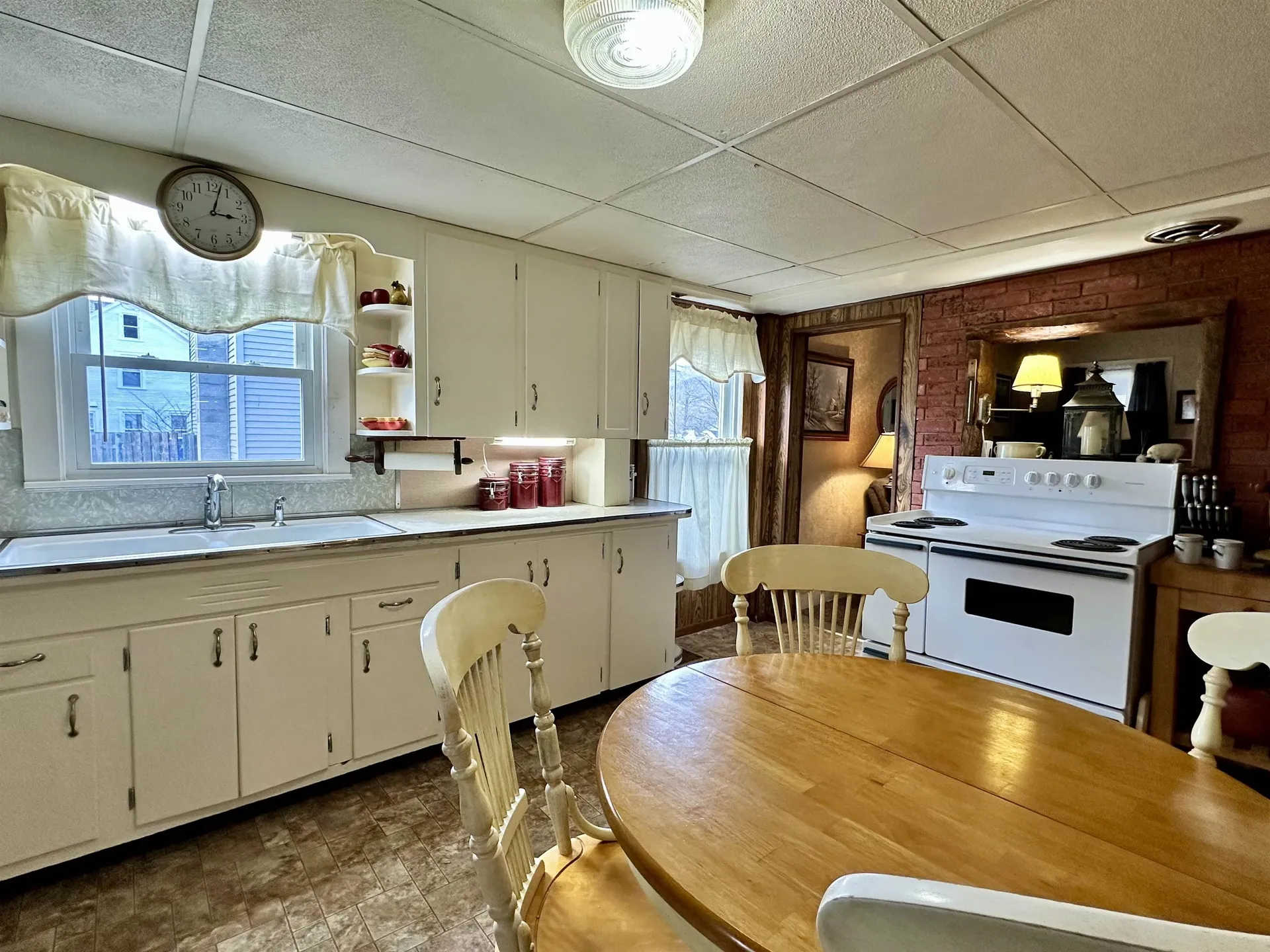 62 Hull Avenue Wallingford VT 05773
