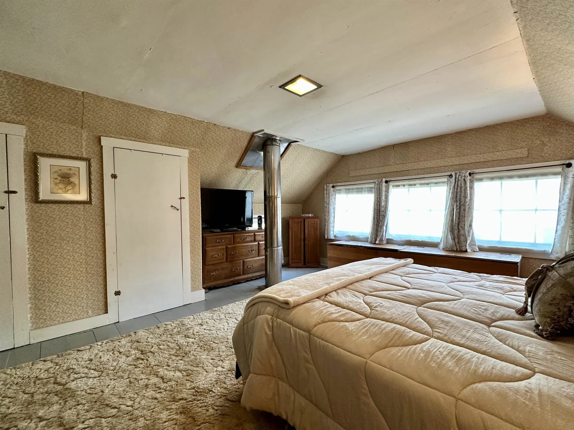 62 Hull Avenue Wallingford VT 05773