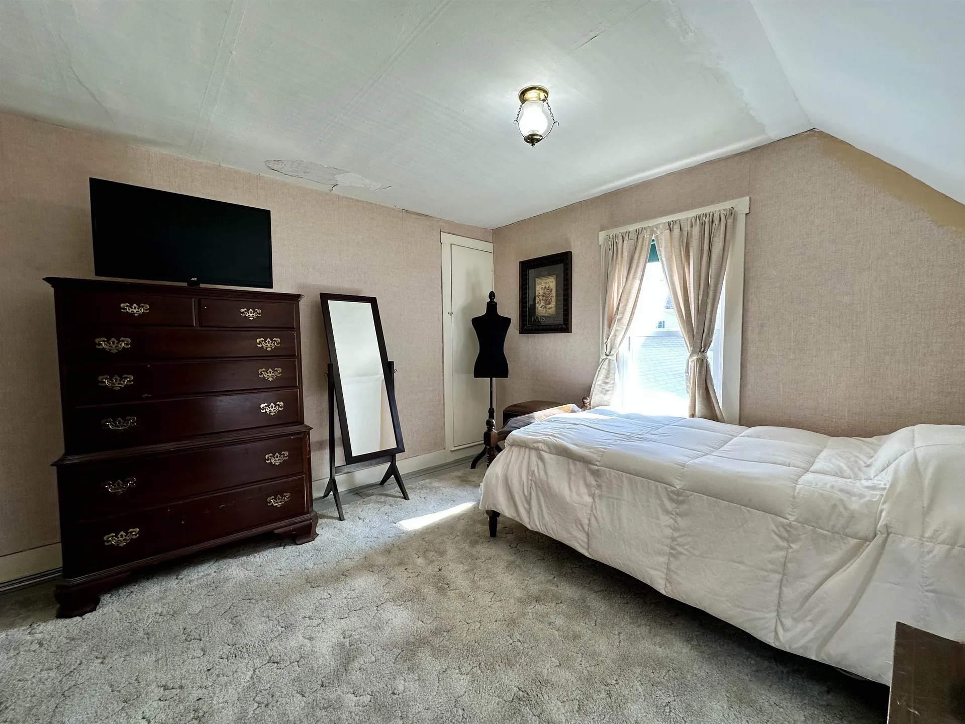 62 Hull Avenue Wallingford VT 05773