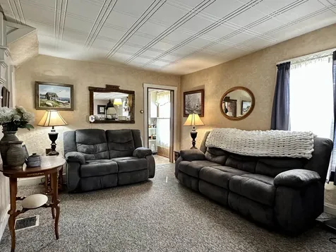 62 Hull Avenue Wallingford VT 05773