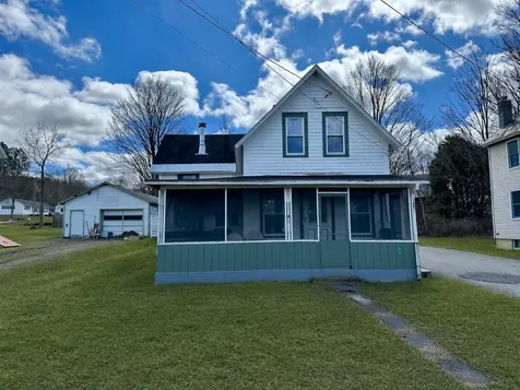 62 Hull Avenue Wallingford VT 05773