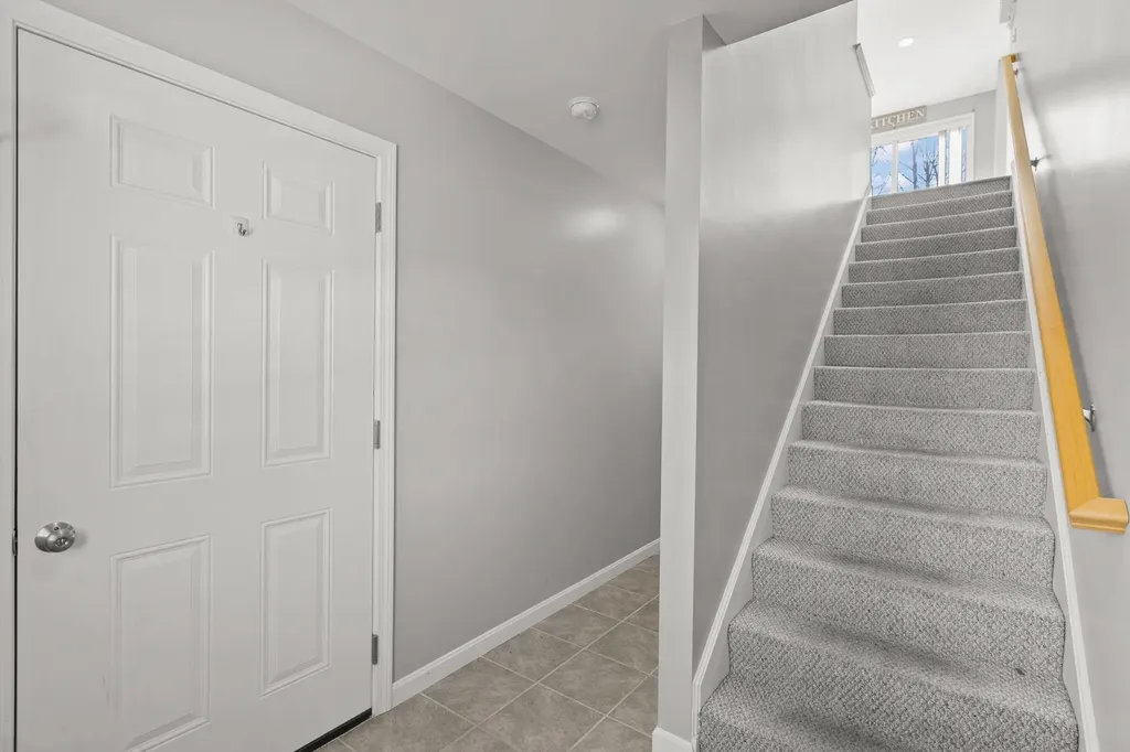 10 Split Rock Drive Rochester NH 03839