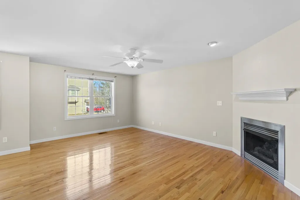 10 Split Rock Drive Rochester NH 03839