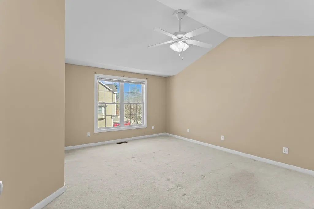 10 Split Rock Drive Rochester NH 03839