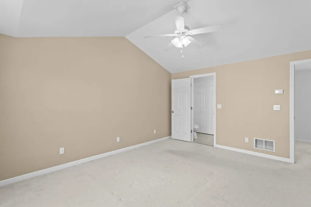 10 Split Rock Drive Rochester NH 03839