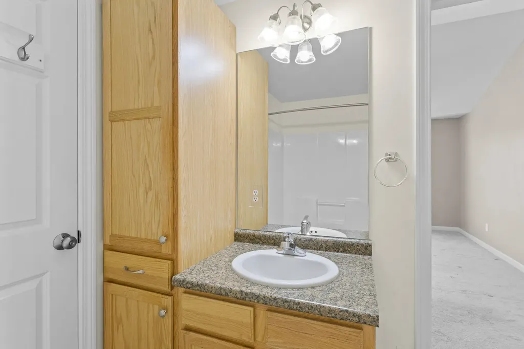 10 Split Rock Drive Rochester NH 03839