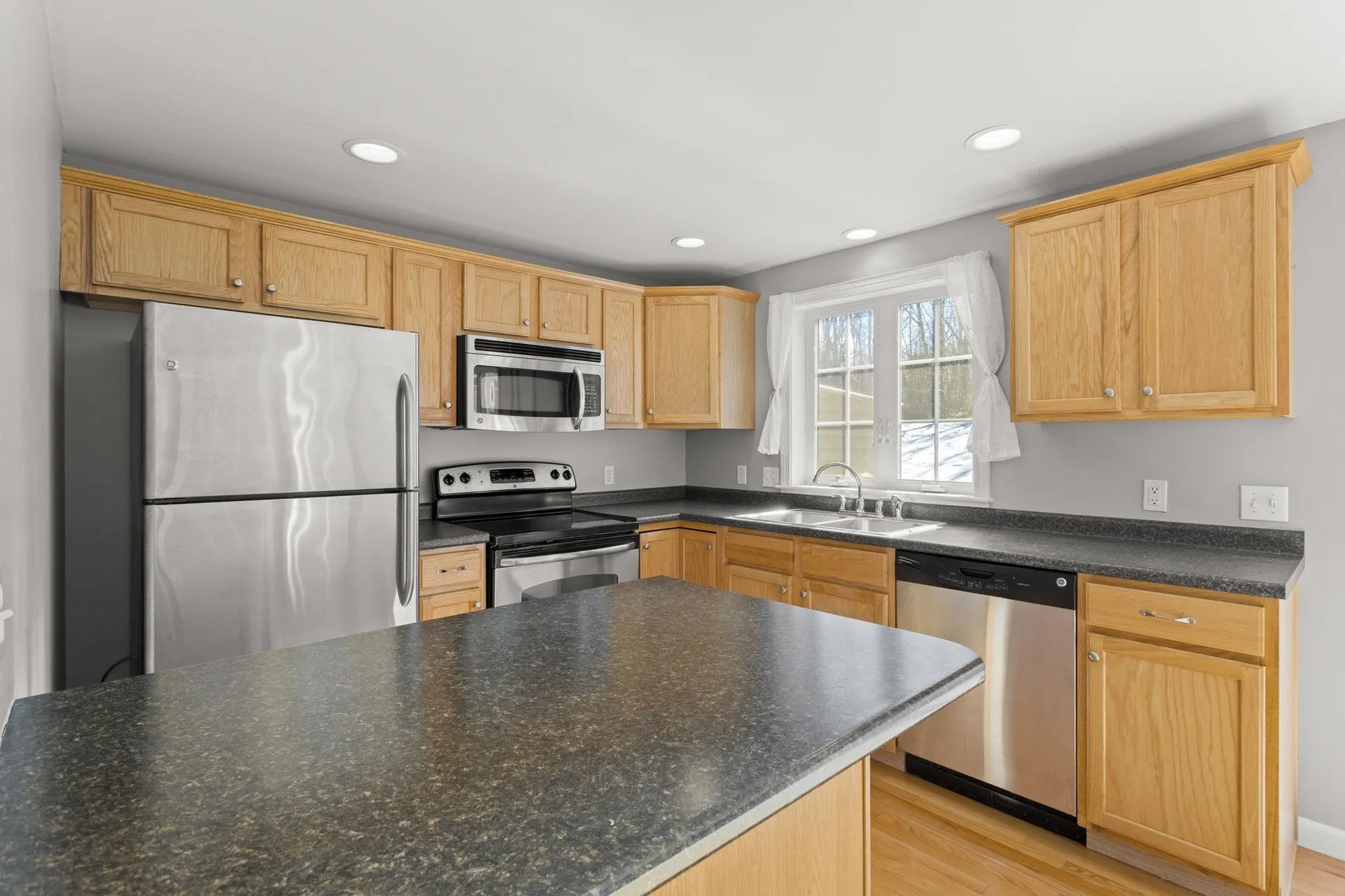 10 Split Rock Drive Rochester NH 03839