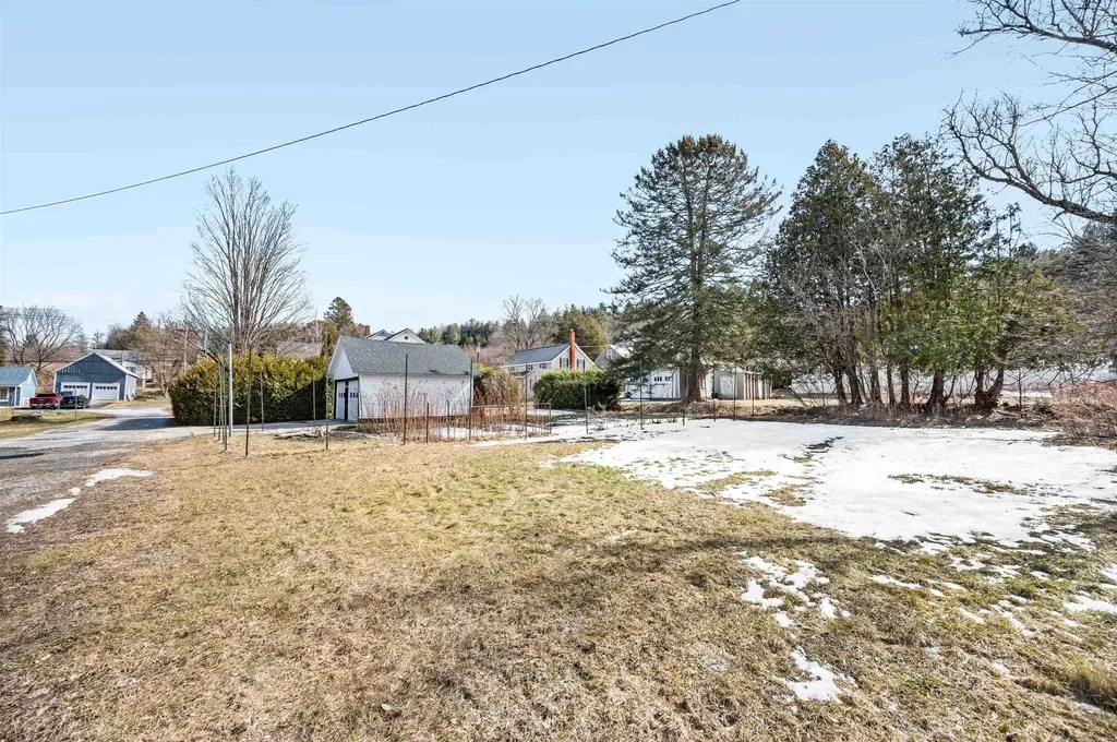 24 Sterling Hill Road Barre Town VT 05641