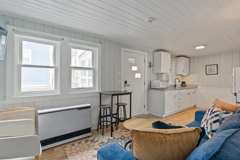 15 Riverview Terrace Hampton NH 03842