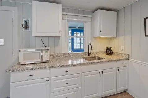 15 Riverview Terrace Hampton NH 03842