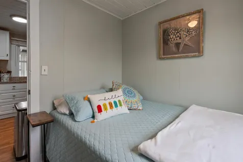 15 Riverview Terrace Hampton NH 03842