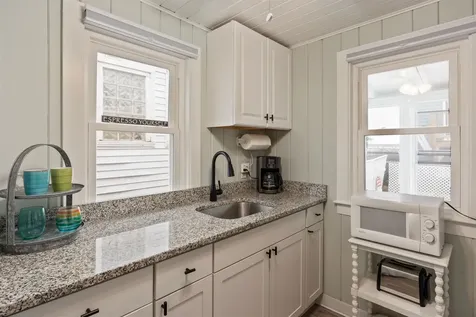 15 Riverview Terrace Hampton NH 03842