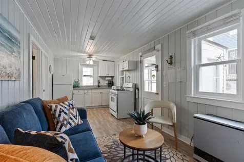 15 Riverview Terrace Hampton NH 03842