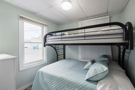 15 Riverview Terrace Hampton NH 03842