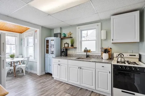 15 Riverview Terrace Hampton NH 03842