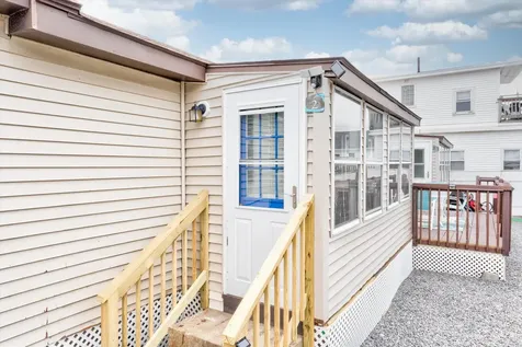 15 Riverview Terrace Hampton NH 03842