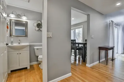 53 Hickory Lane Windham NH 03087