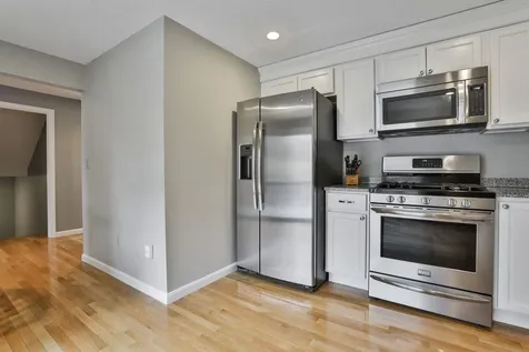 53 Hickory Lane Windham NH 03087