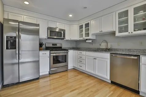 53 Hickory Lane Windham NH 03087