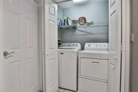 53 Hickory Lane Windham NH 03087