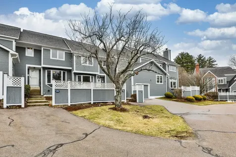 53 Hickory Lane Windham NH 03087