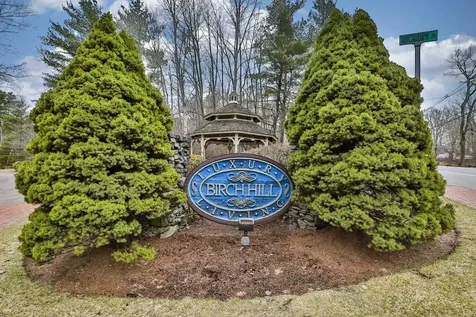 53 Hickory Lane Windham NH 03087