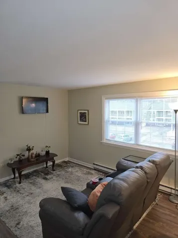 88 Cricketbrook Dover NH 03820