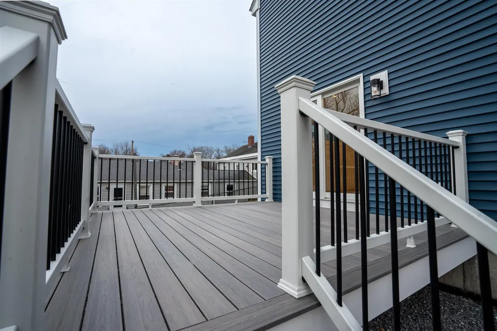 106 Lock Street Nashua NH 03064