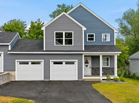 106 Lock Street Nashua NH 03064