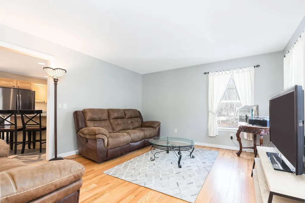 7 Blackshire Court Somersworth NH 03878