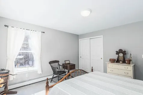 7 Blackshire Court Somersworth NH 03878