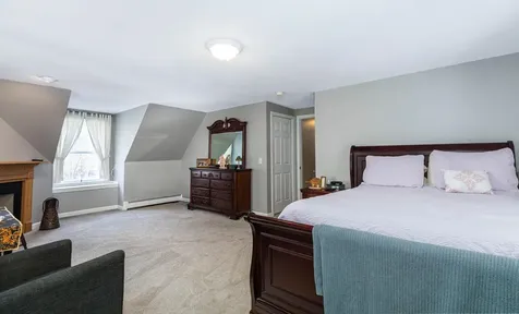 7 Blackshire Court Somersworth NH 03878