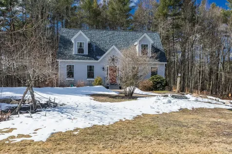 7 Blackshire Court Somersworth NH 03878