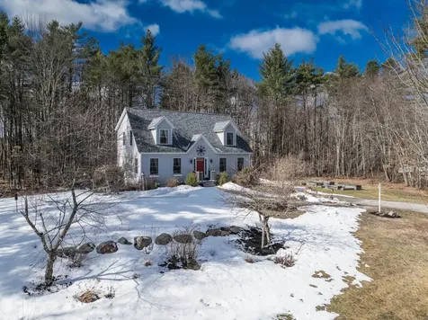 7 Blackshire Court Somersworth NH 03878