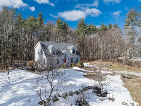 7 Blackshire Court Somersworth NH 03878