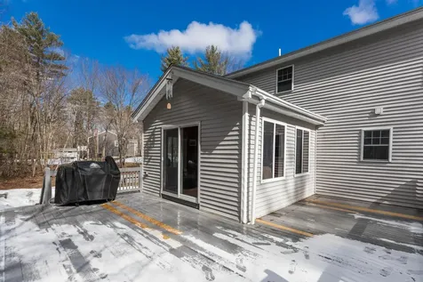 7 Blackshire Court Somersworth NH 03878