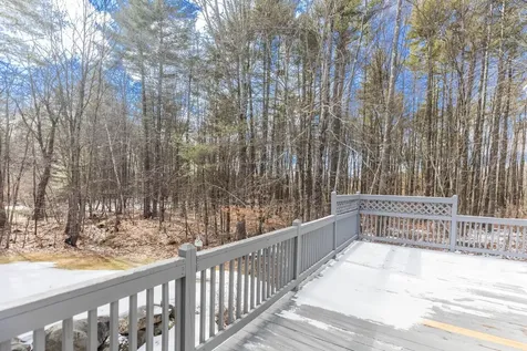 7 Blackshire Court Somersworth NH 03878