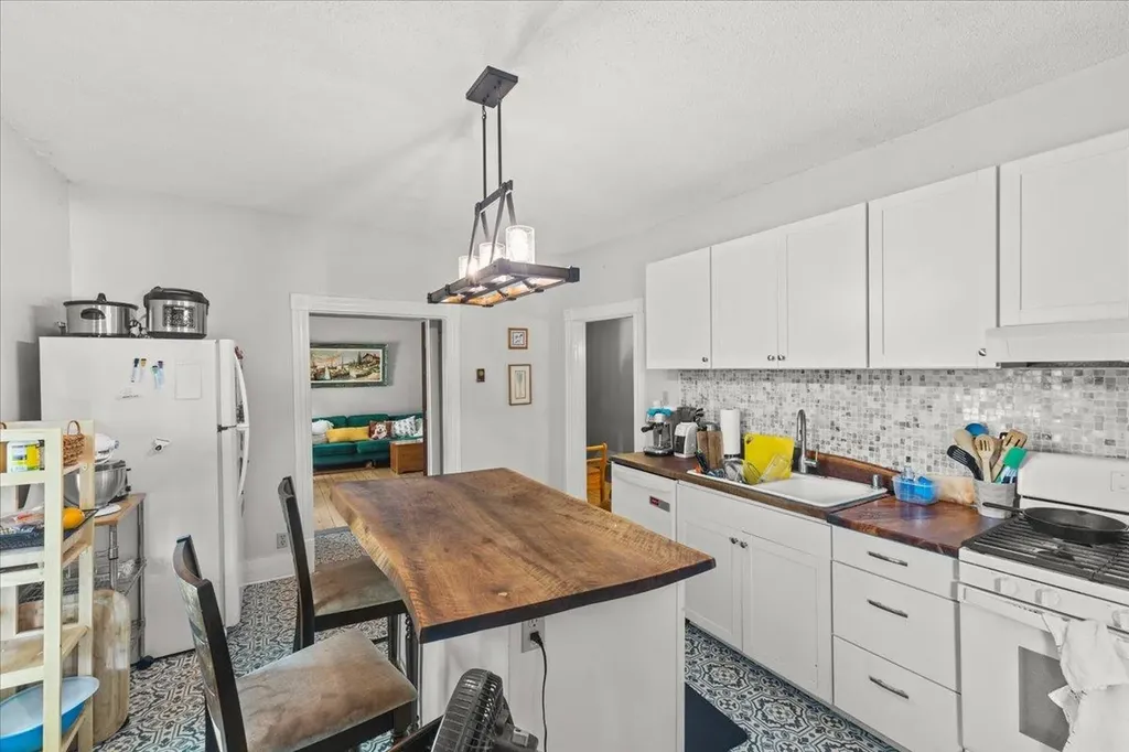 211-213 Saint Paul Street Burlington VT 05401