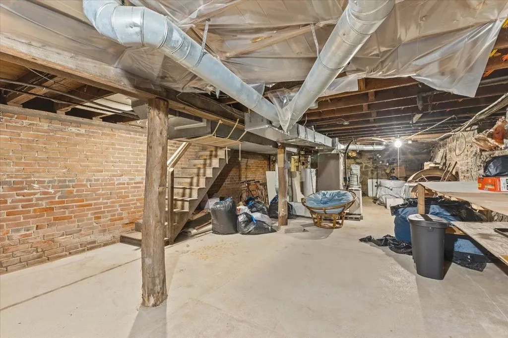 211-213 Saint Paul Street Burlington VT 05401