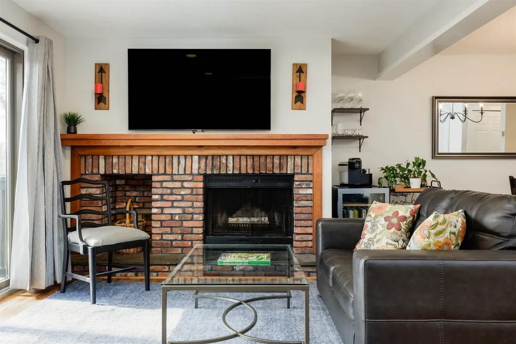 170 Sugar Hill Lane Hartford VT 05059
