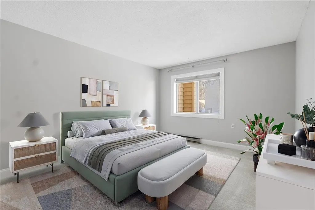 17 Hawthorne Circle South Burlington VT 05403