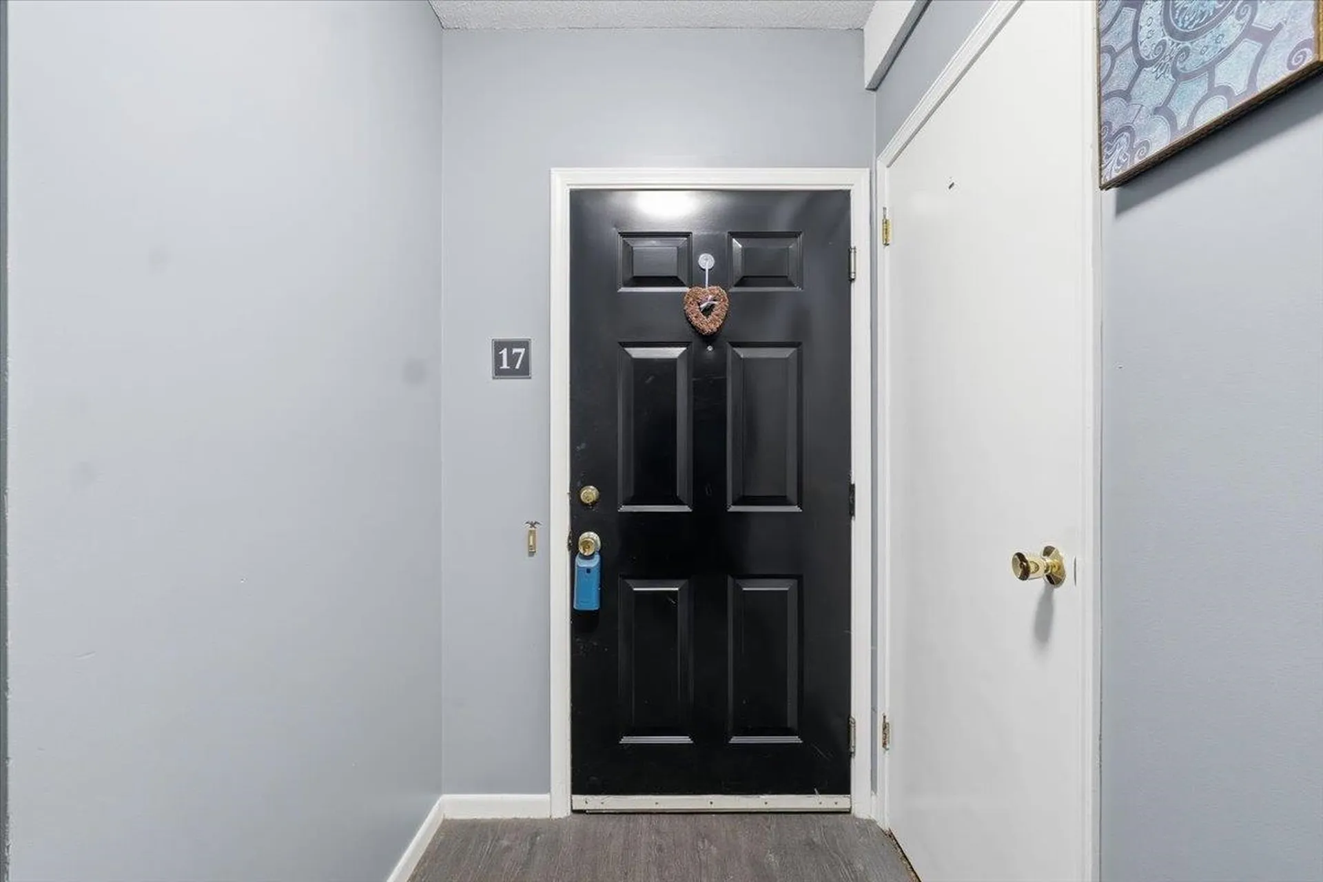 17 Hawthorne Circle South Burlington VT 05403