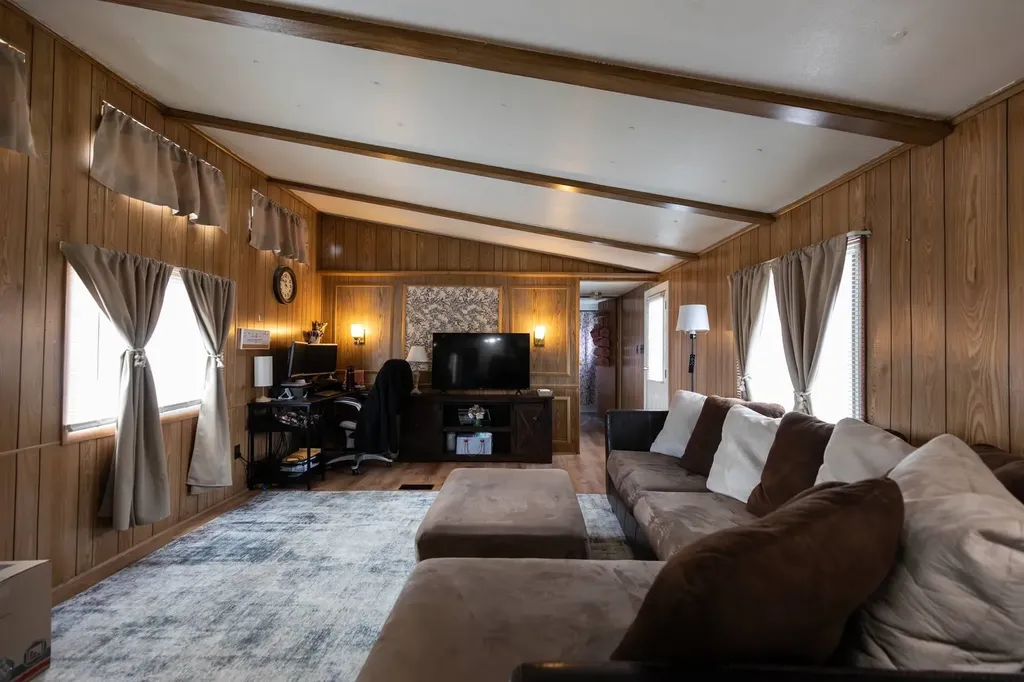 196 New Hillcrest Drive Greenville NH 03048