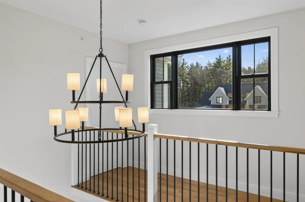 8 Carmel Road Pelham NH 03076