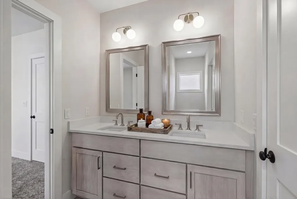 8 Carmel Road Pelham NH 03076