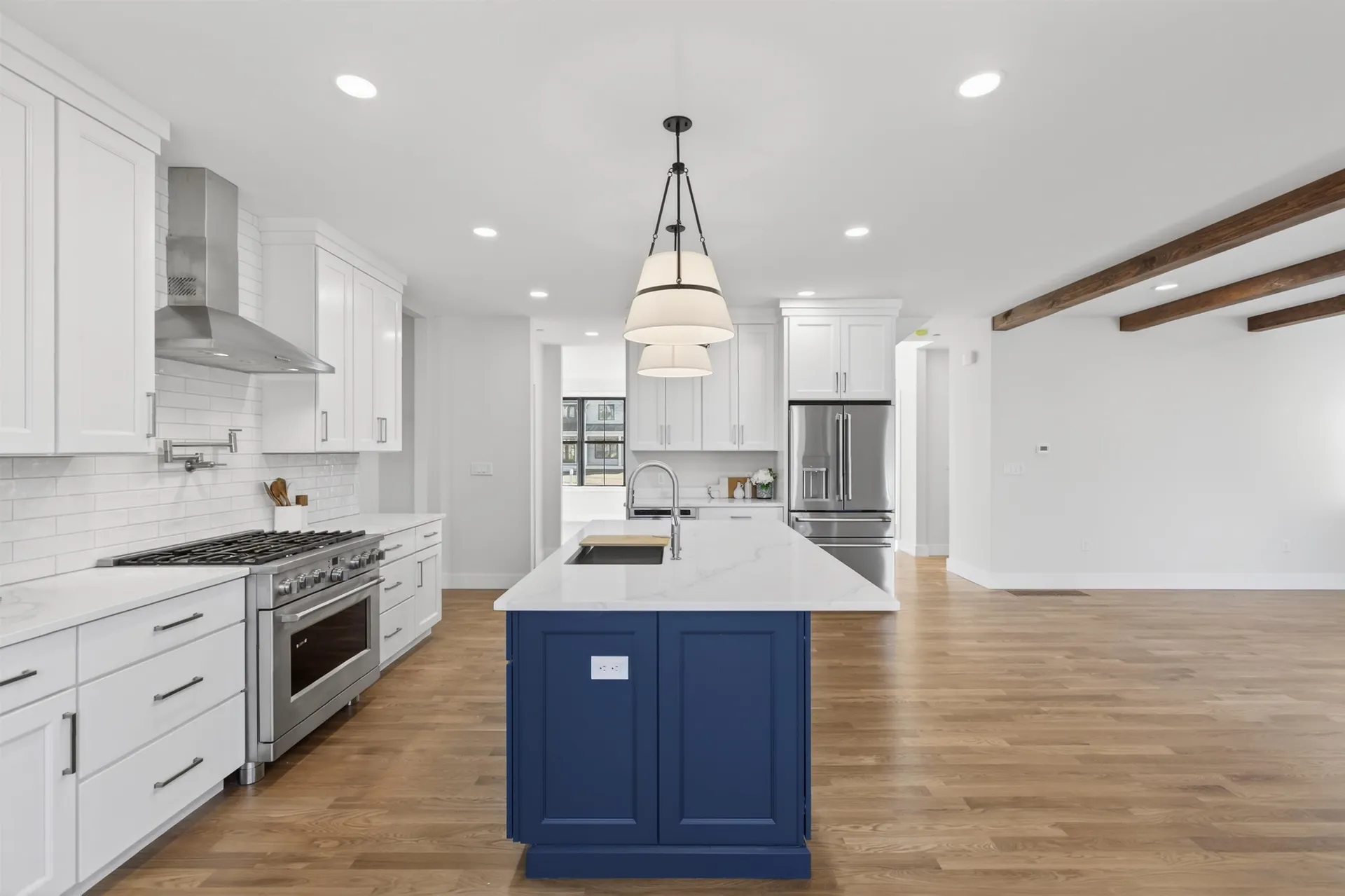 8 Carmel Road Pelham NH 03076