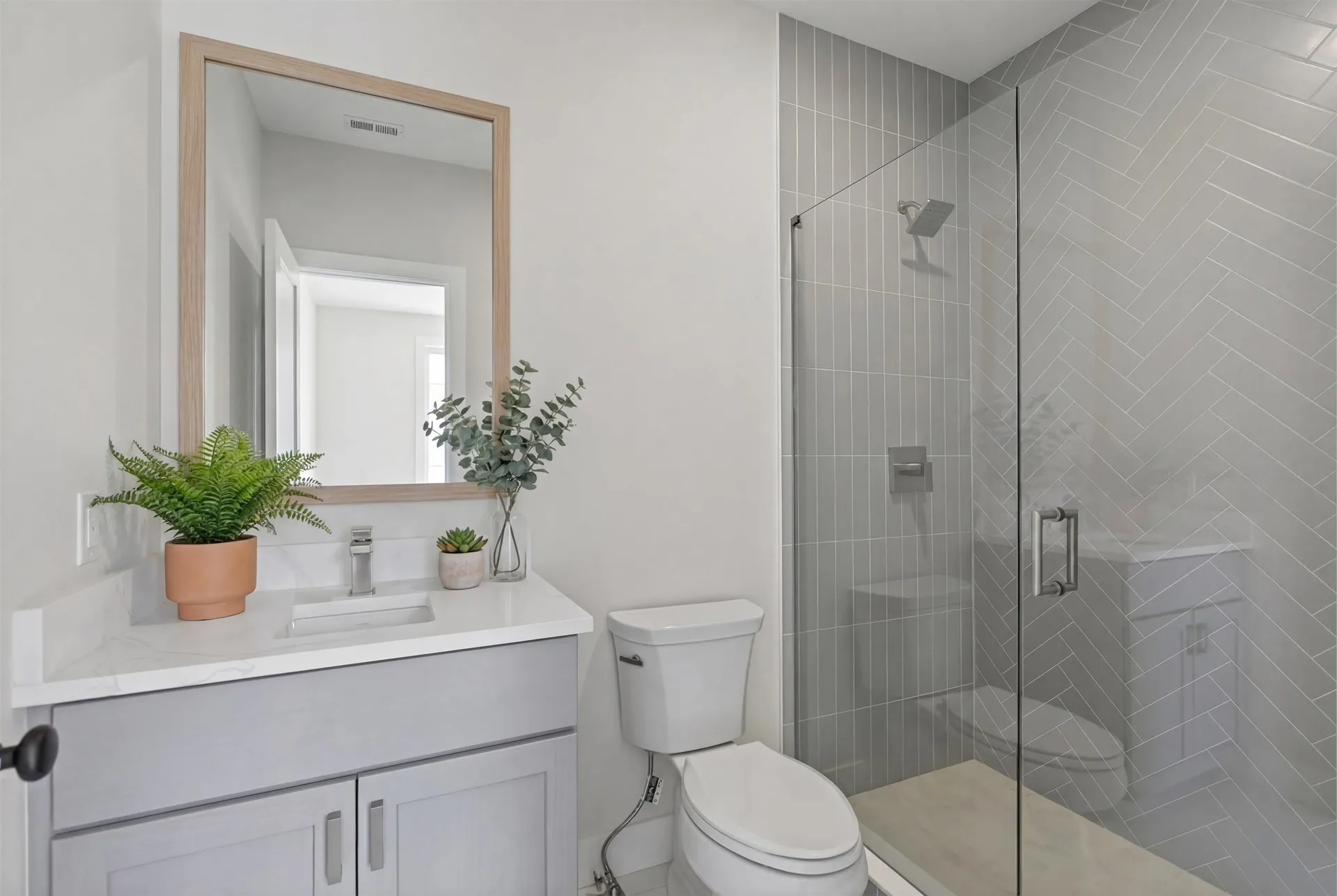 8 Carmel Road Pelham NH 03076